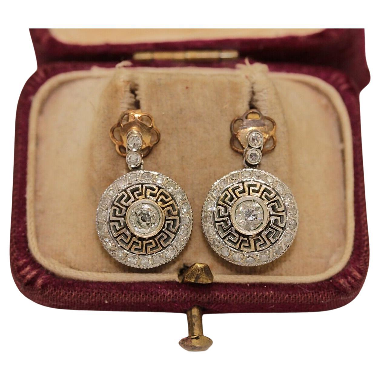 New Made 14k Gold Natural Diamond Decorated Drop Earring For Sale