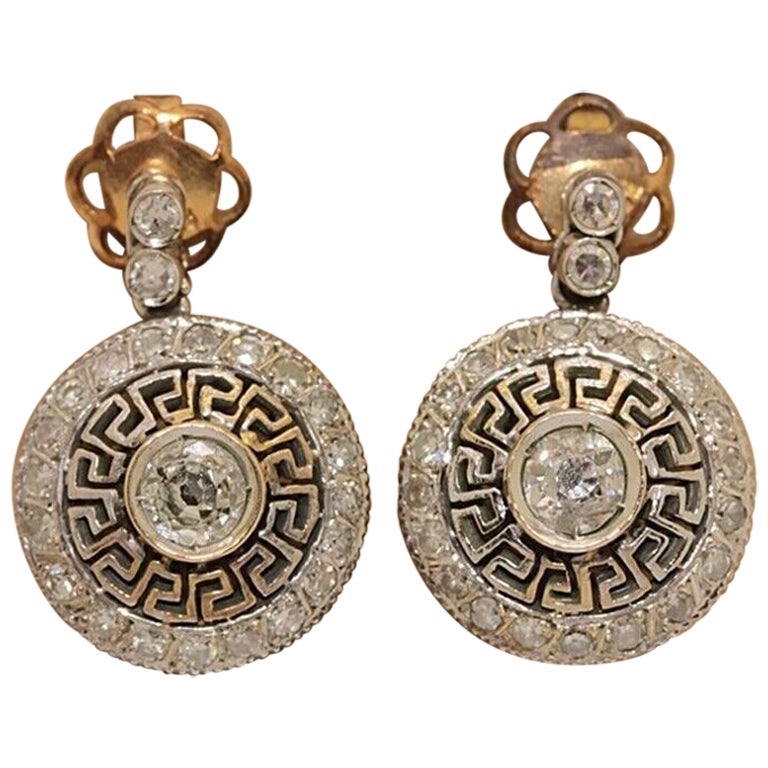 New Made Boucles d
oreilles pendantes en or 14k ornées de diamants naturels