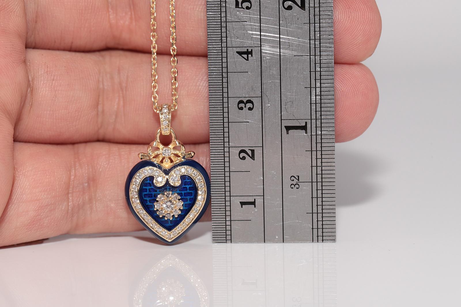 New Made 14k Gold Natural Diamond Decorated Enamel Pendant Heart Necklace im Angebot 10