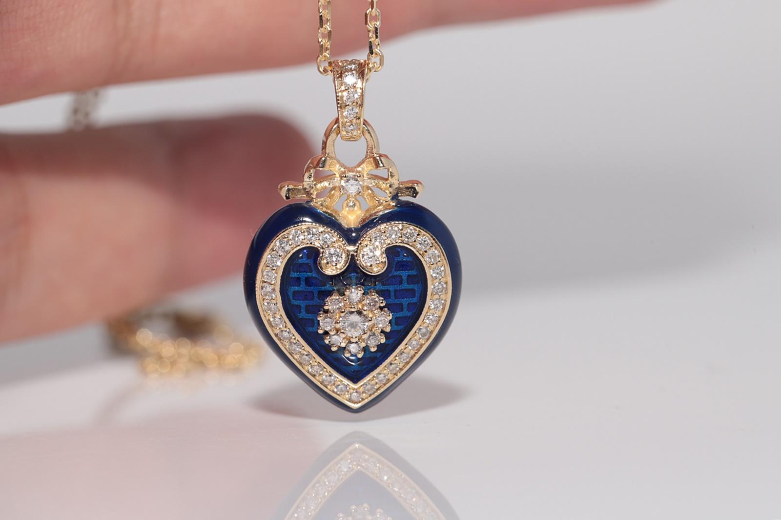 New Made 14k Gold Natural Diamond Decorated Enamel Pendant Heart Necklace Damen im Angebot