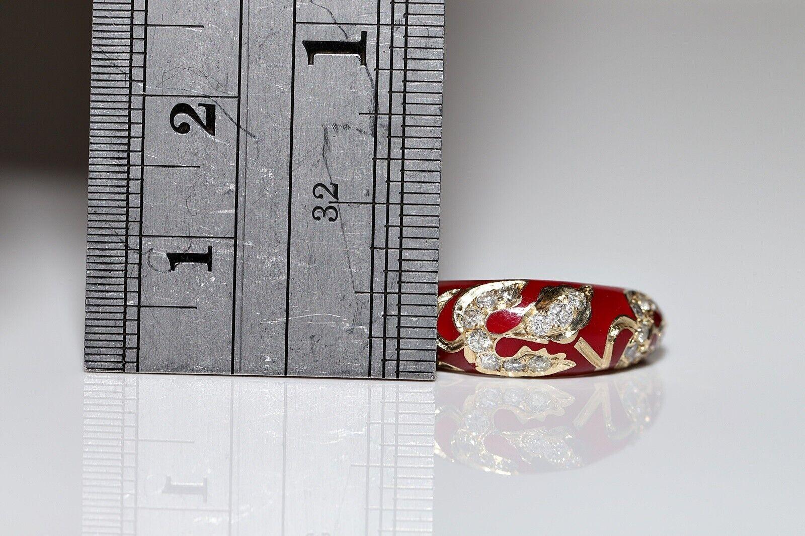 New Made 14k Gold Natural Diamond Decorated Enamel Ring In Good Condition For Sale In Fatih/İstanbul, 34