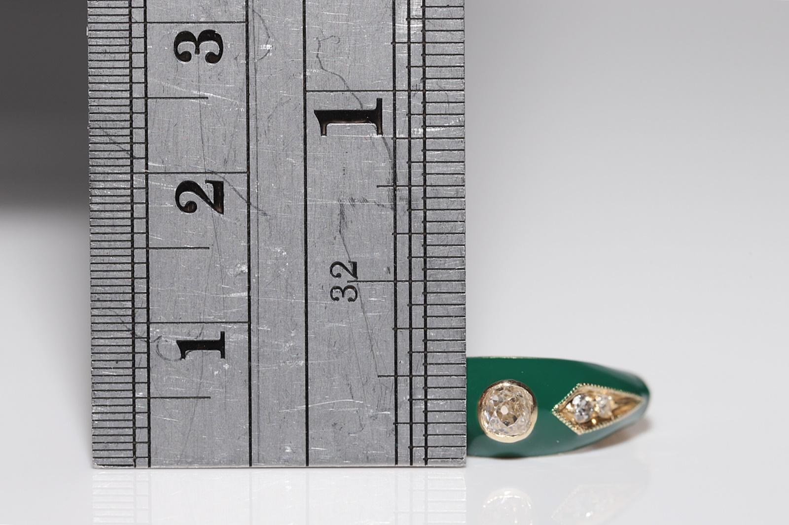 Bague jonc en or 14 carats, décorée de diamants naturels et d'émail vert, neuve en vente 4