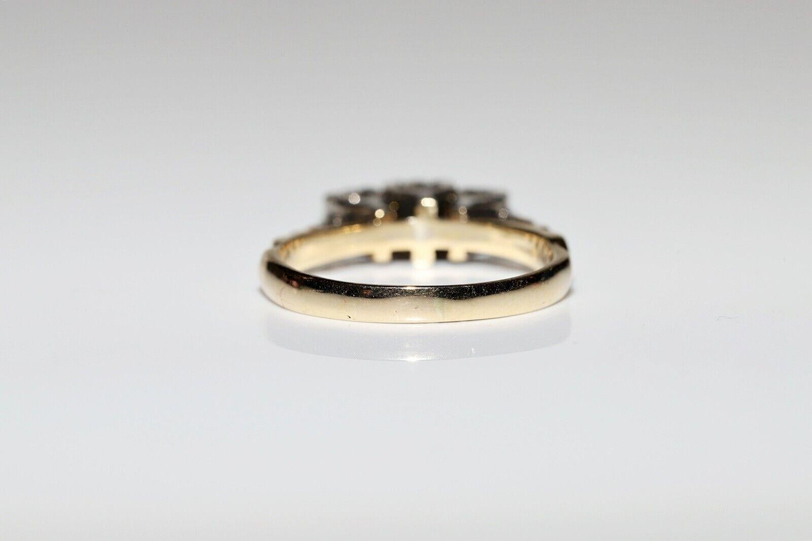 New Made 14k Gold Natural Diamond Decorated Three Stone Ring im Angebot 1