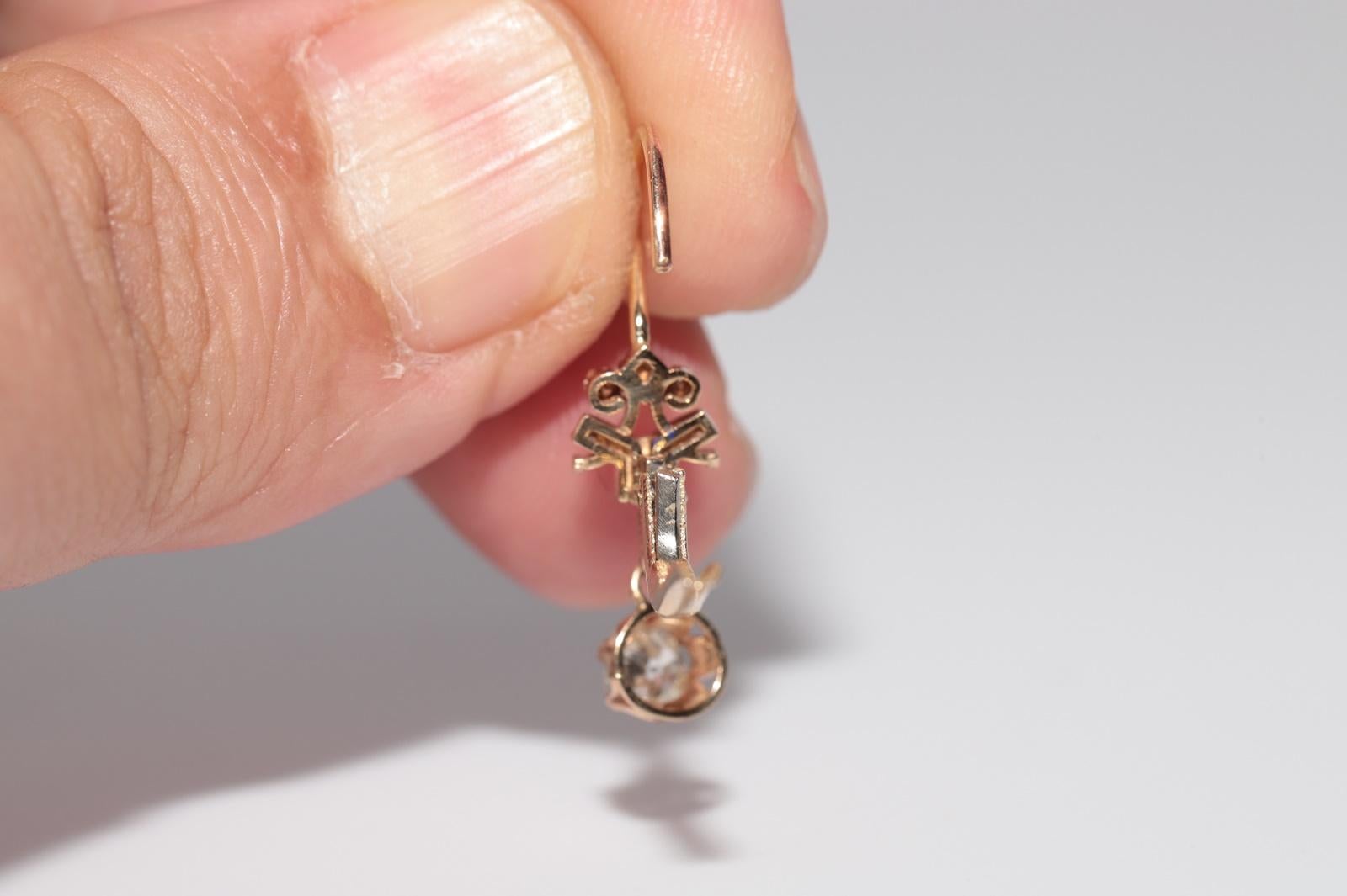 New Made 14k Gold Natural Diamond Drop Style Enamel Earring en vente 4