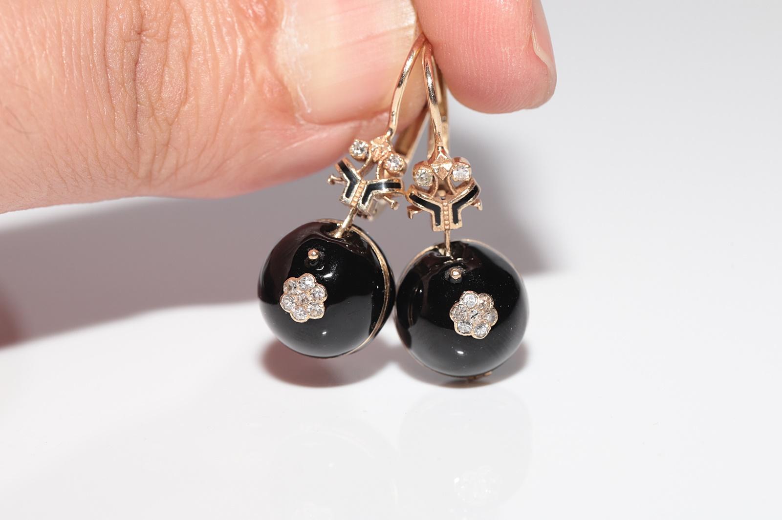 Taille brillant New Made 14k Gold Natural Diamond Drop Style Enamel Earring en vente