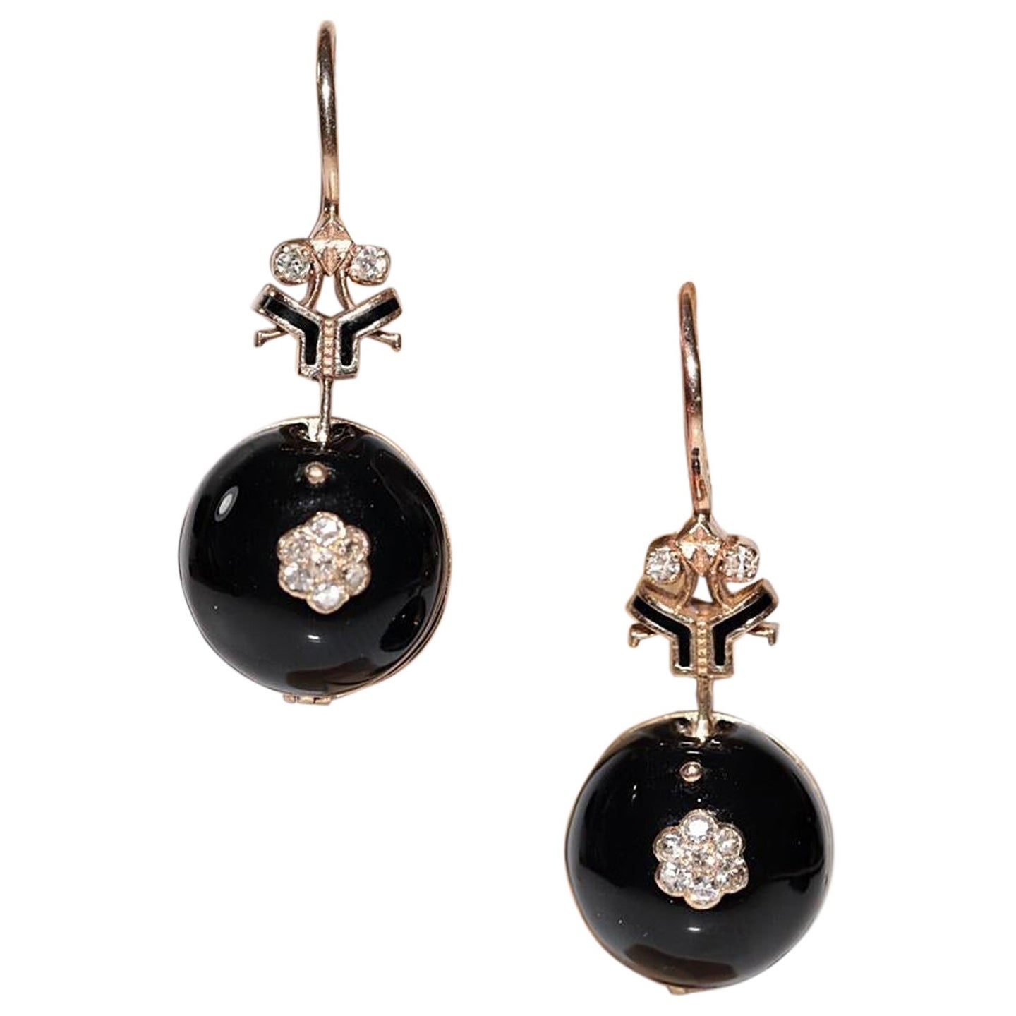 Orecchino in oro 14k con diamante naturale e smalto di nuova produzione