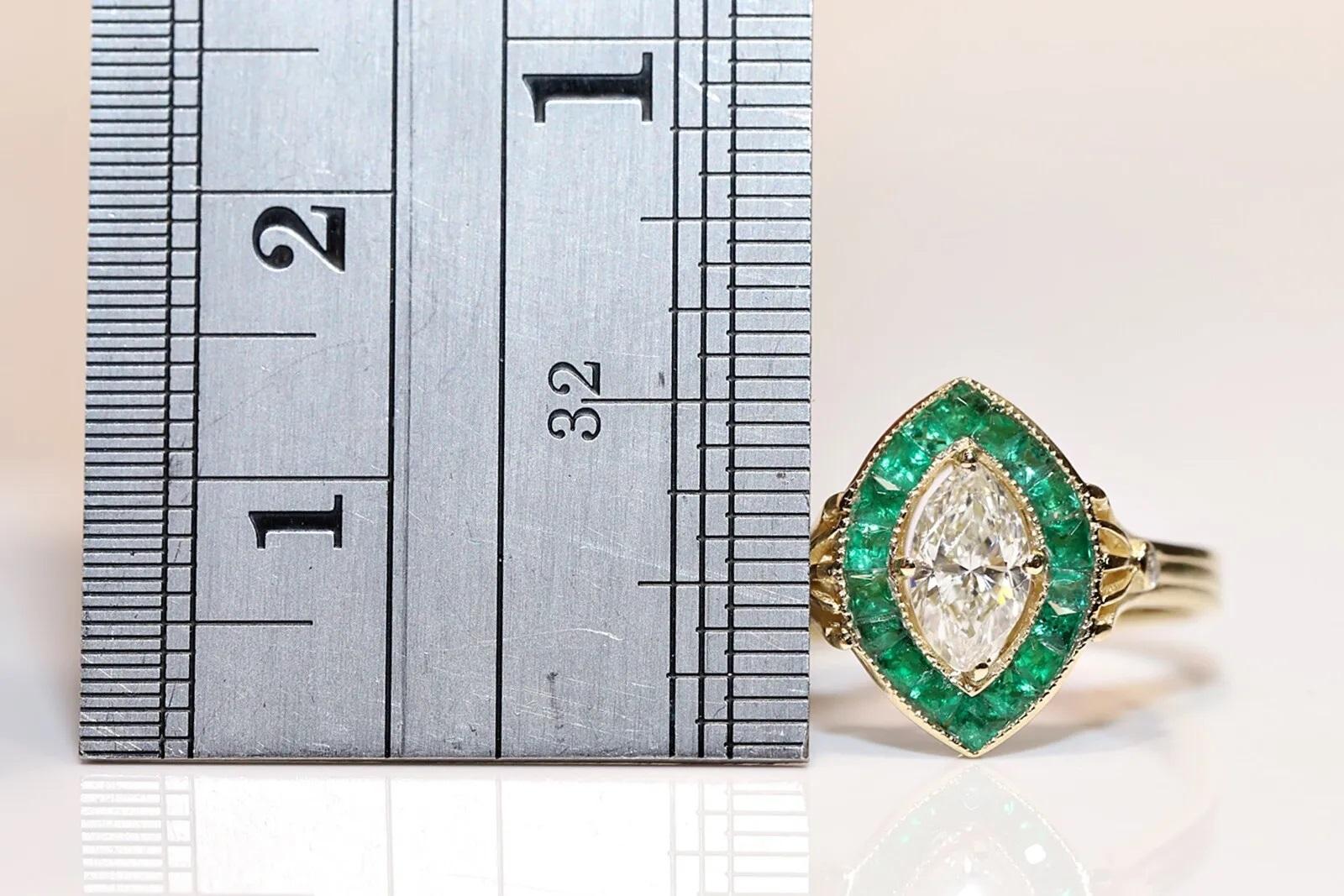 Neuer Ring aus 14 Karat Gold mit natürlichem Diamanten im Marquise-Schliff und Smaragd im Kaliberschliff im Angebot 3