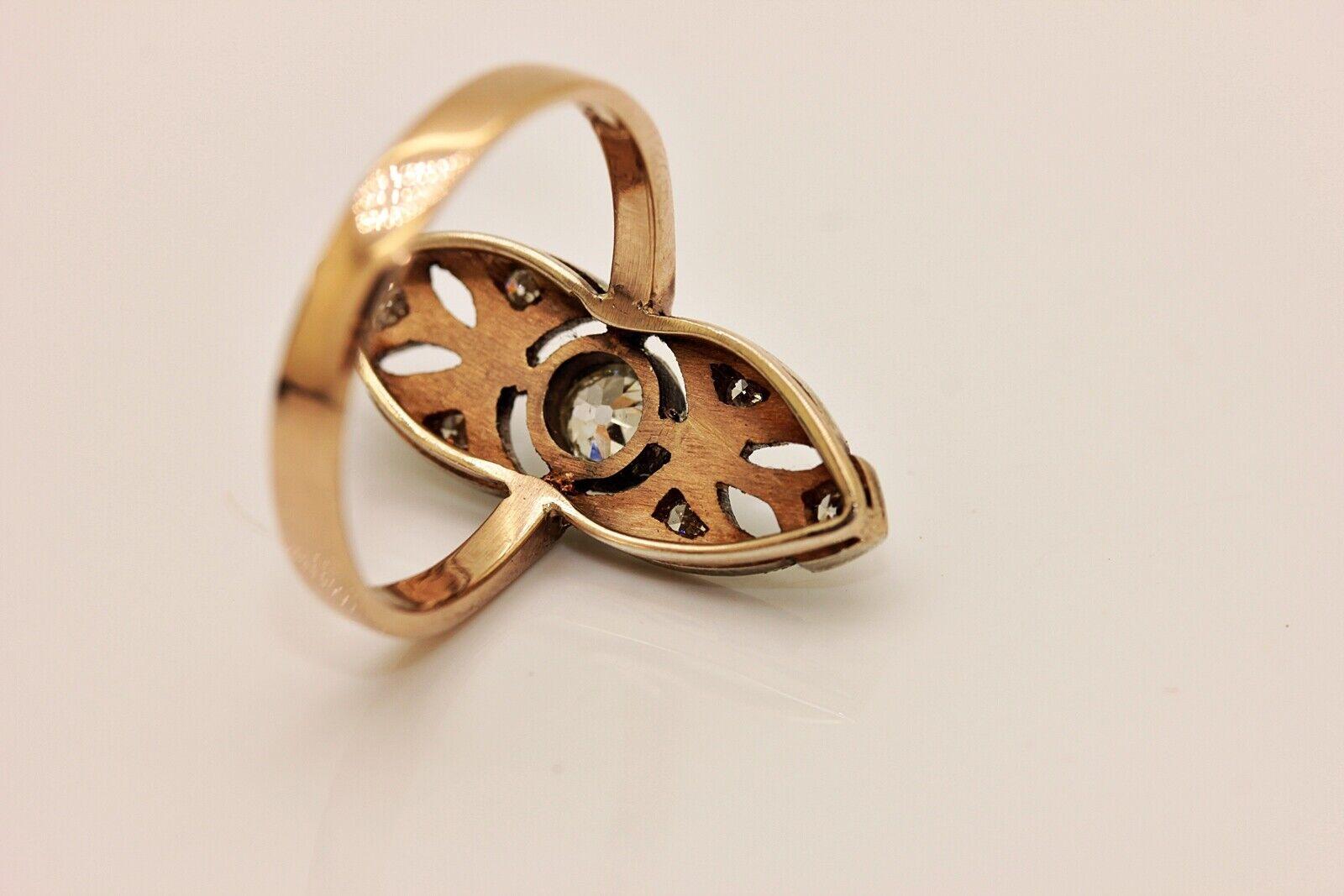 &New gemacht 14k Gold Top Silber Handcrafted natürlichen Diamanten dekoriert Navette Ring im Angebot 1