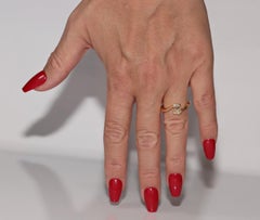 New Made 18k Gold Emerald Cut Diamond Decorated Solitaire Ring