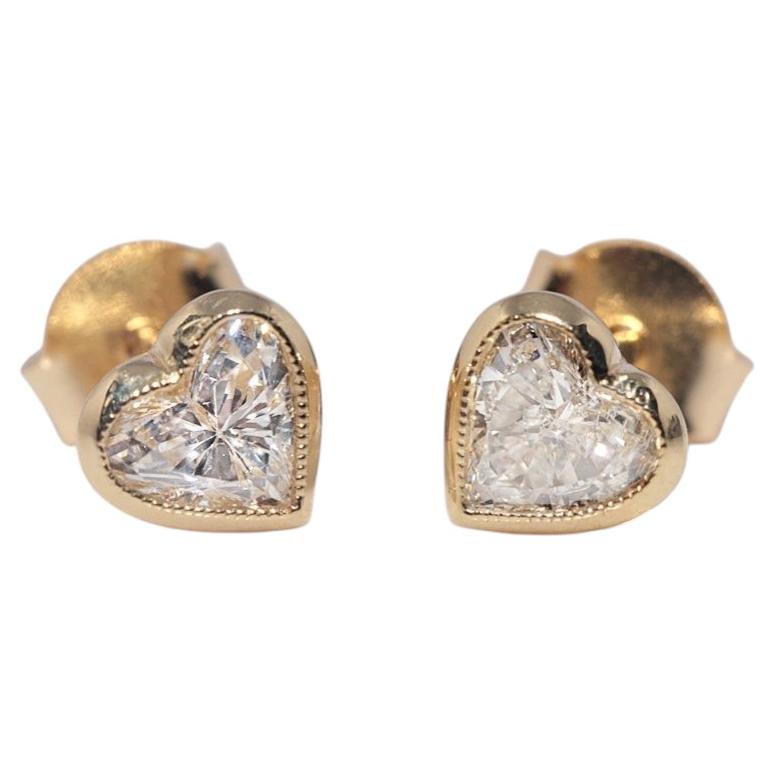 New Made 18k Gold Heart Cut Diamond Decorated Stud Solitaire Earring