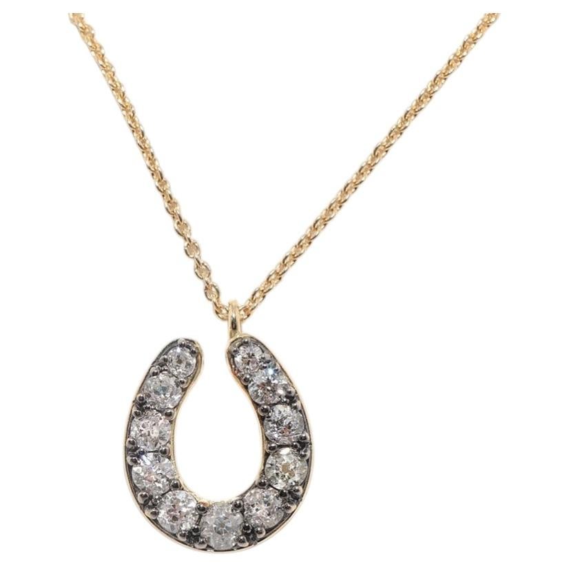 New Made 18k Gold Horse Shoe Design Natural Diamond Decorated Pendant Necklace