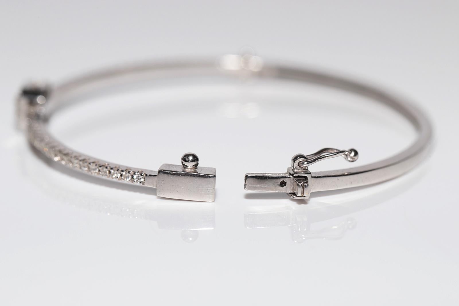 New Made  Bracelet jonc en or 18 carats avec diamants naturels brillants et taille baguette en vente 8