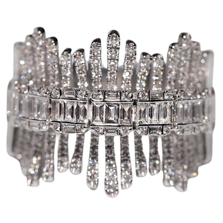 Neuer 18 Karat Gold Diamant-Tankring mit natürlichem Brillantschliff und Diamant im Baguetteschliff im Angebot