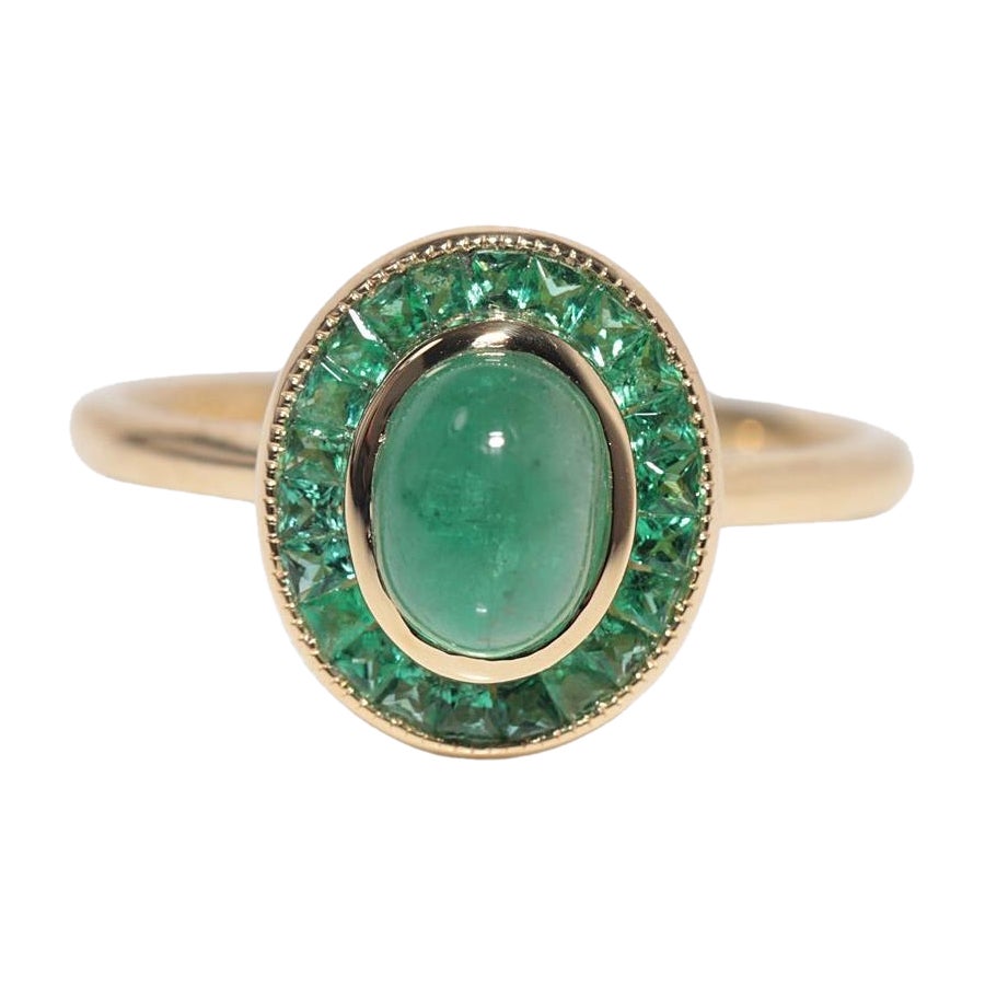 New Made 18k Gold Natural Cabochon Cut And Caliber Cut Emerald Decorated Ring