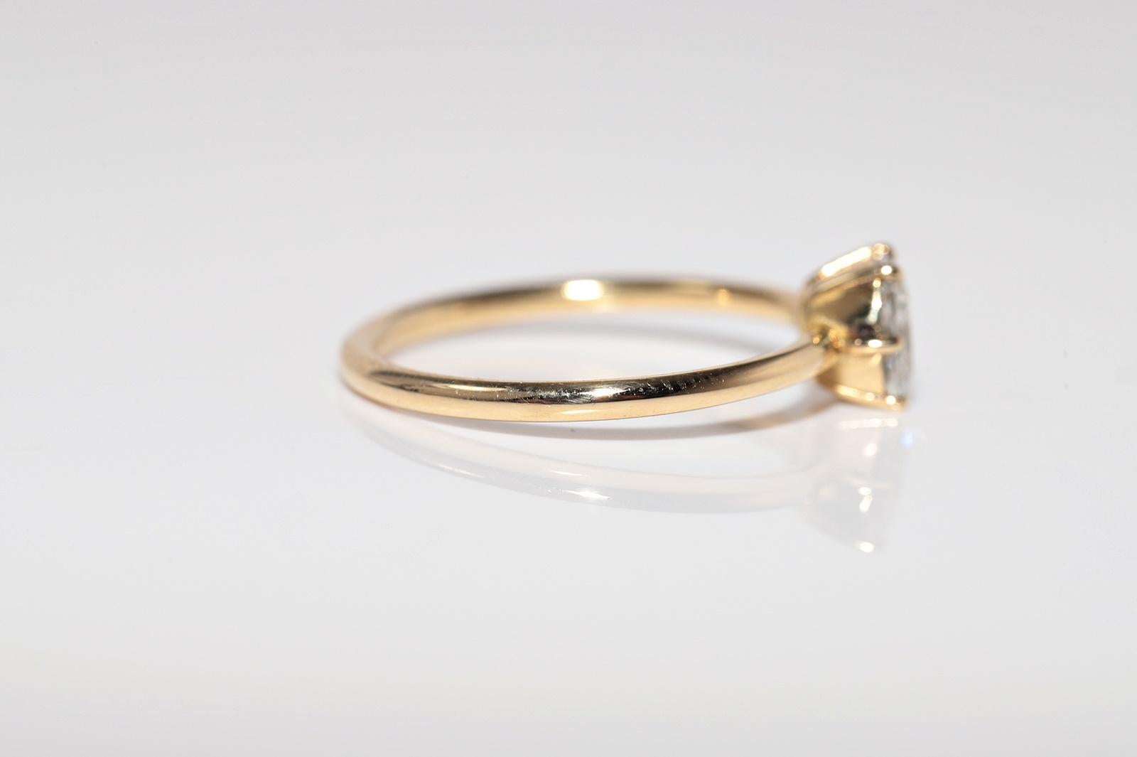 Anillo solitario decorado con diamantes naturales talla cojín de oro de 18k de nueva factura en venta 1
