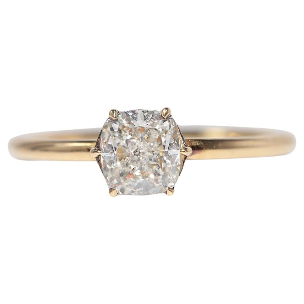 Anillo solitario decorado con diamantes naturales talla cojín de oro de 18k de nueva factura en venta