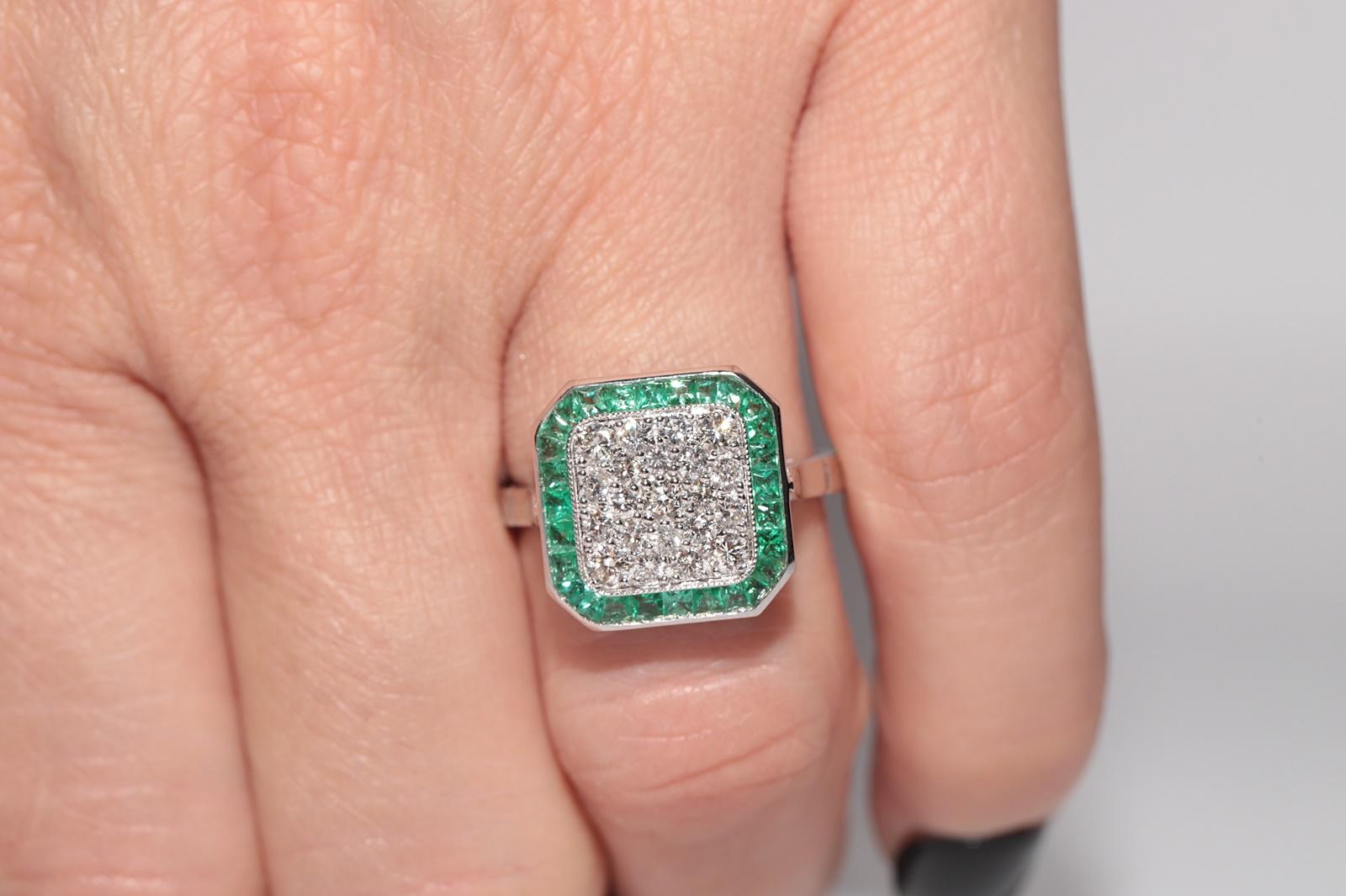 Neuer 18 Karat Gold Natürlicher Diamant und Smaragd im Kaliberschliff Smaragd Dekorierter Ring im Angebot 8