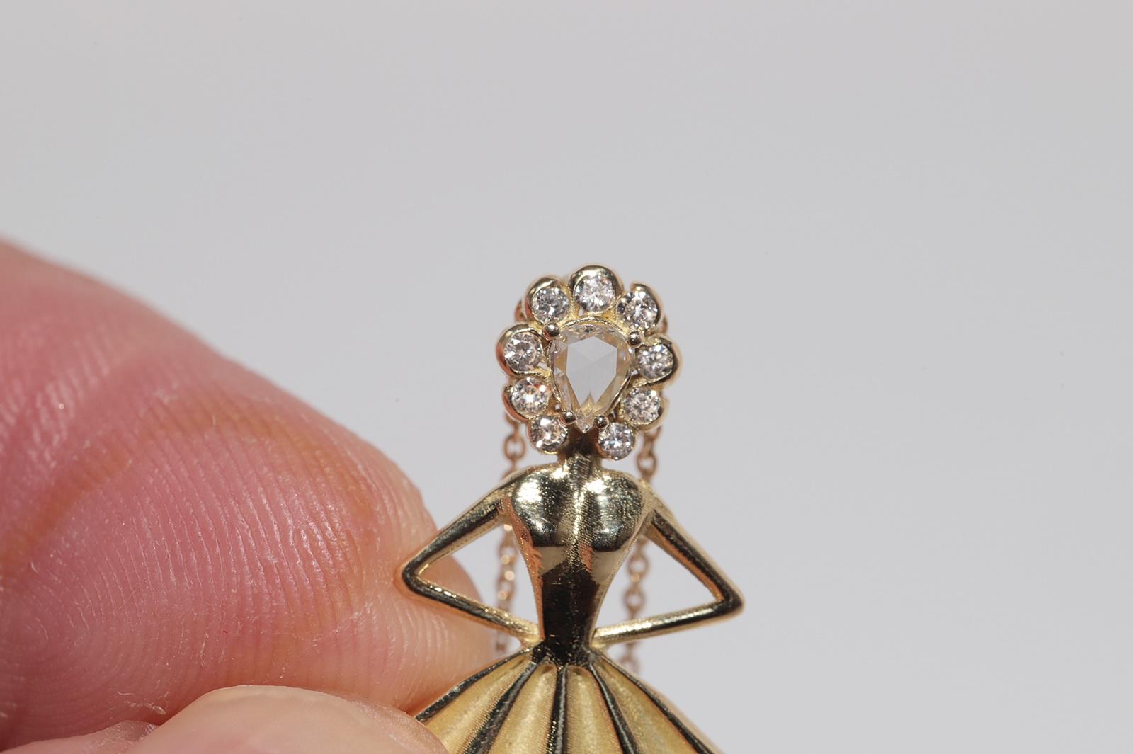 New Made 18k Gold Natural Diamond And Caliber Cut Ruby  Ballerina Necklace For Sale 6