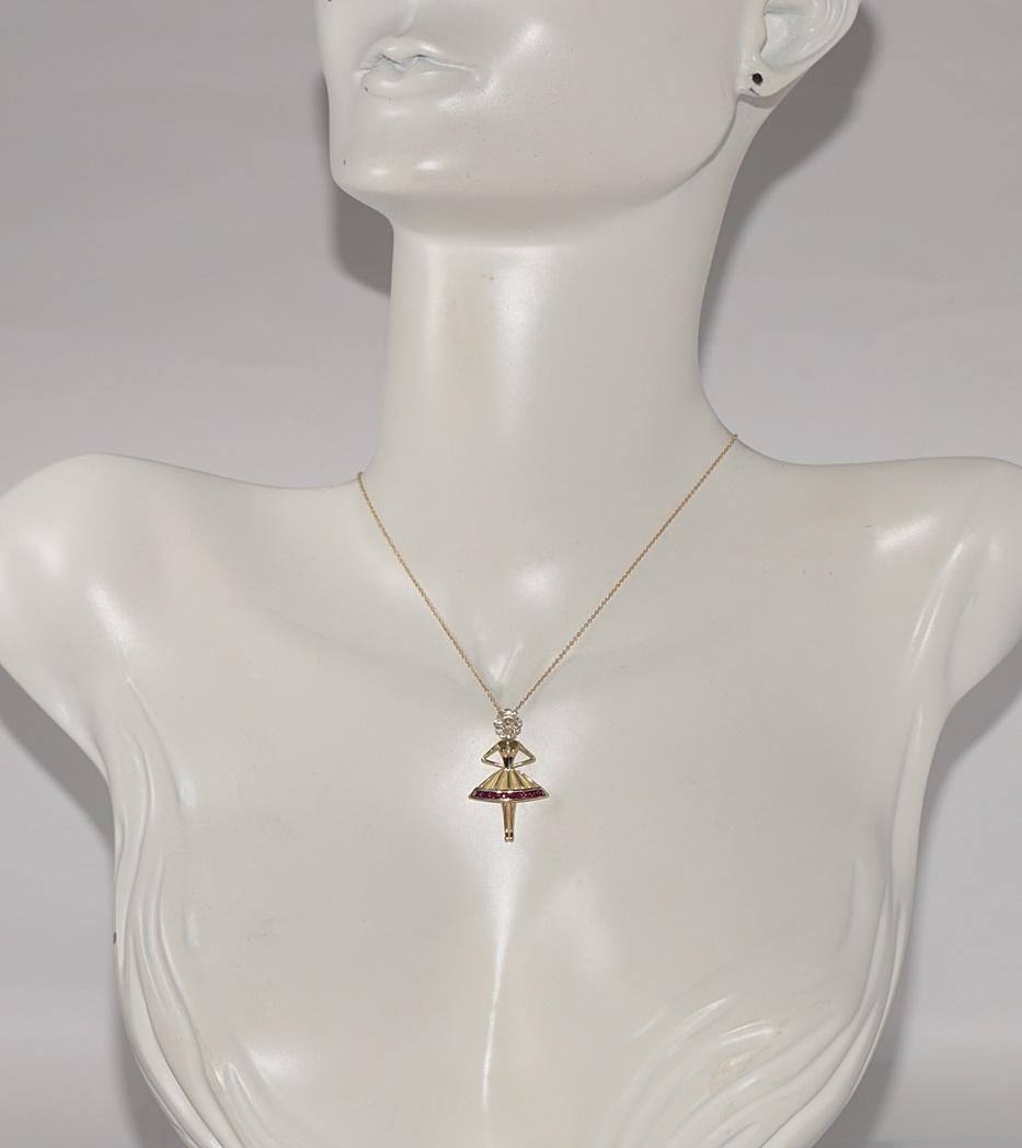 In very good condition.
Total weight is 4.9 grams.
Totally is rose cut diamond 0.08 ct.
Totally is brilliant cut diamond 0.09 ct.
Totally is ruby 0.35 ct.
Total lenght is chain 45 cm.
Please contact for any questions.