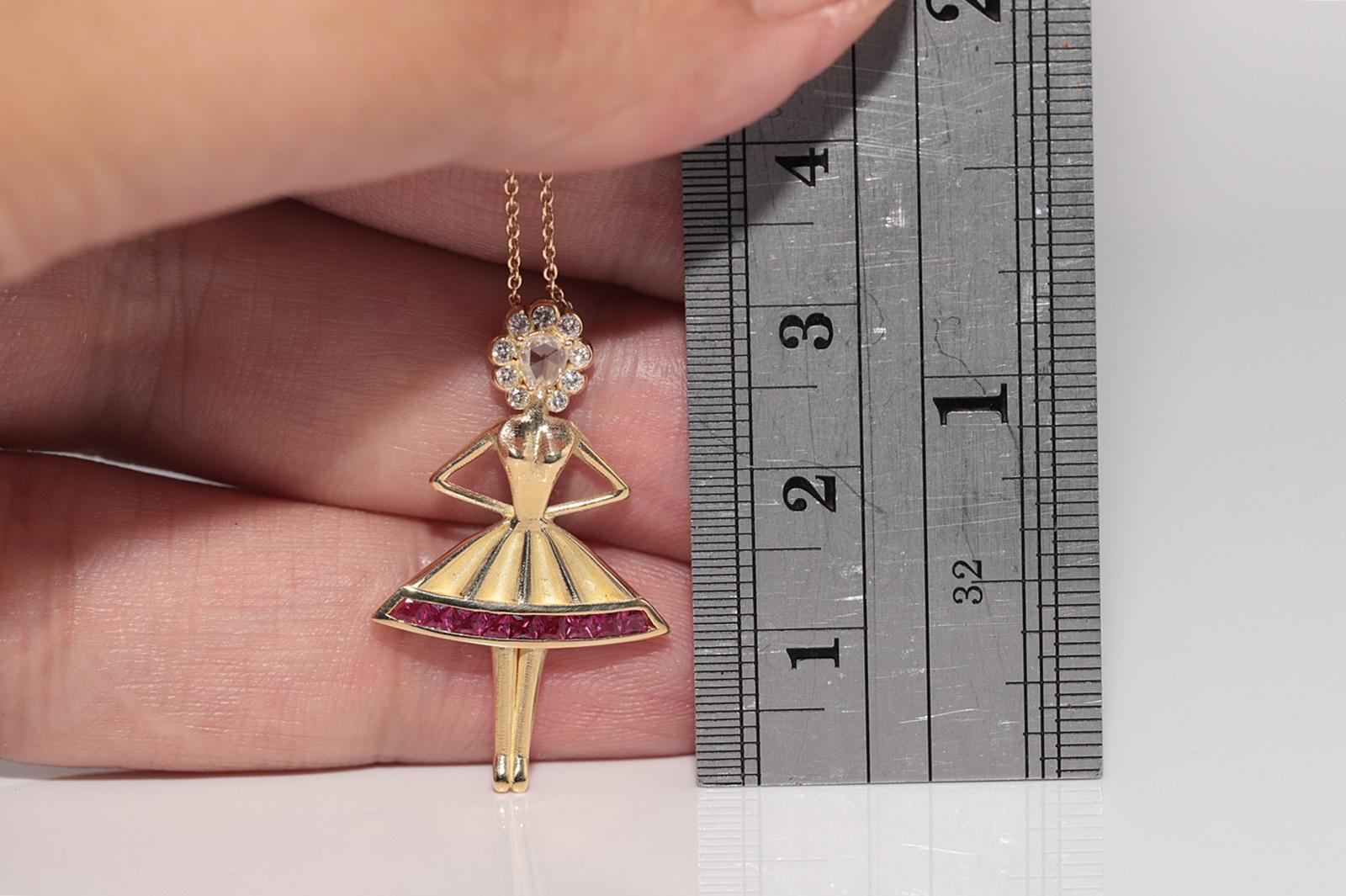 Women's New Made 18k Gold Natural Diamond And Caliber Cut Ruby  Ballerina Necklace For Sale