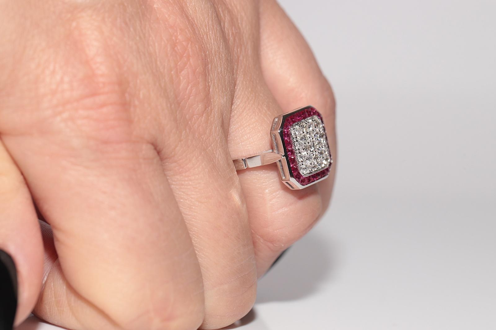 New Made 18k Gold Natural Diamond And Caliber Cut Ruby Decorated Ring For Sale 10
