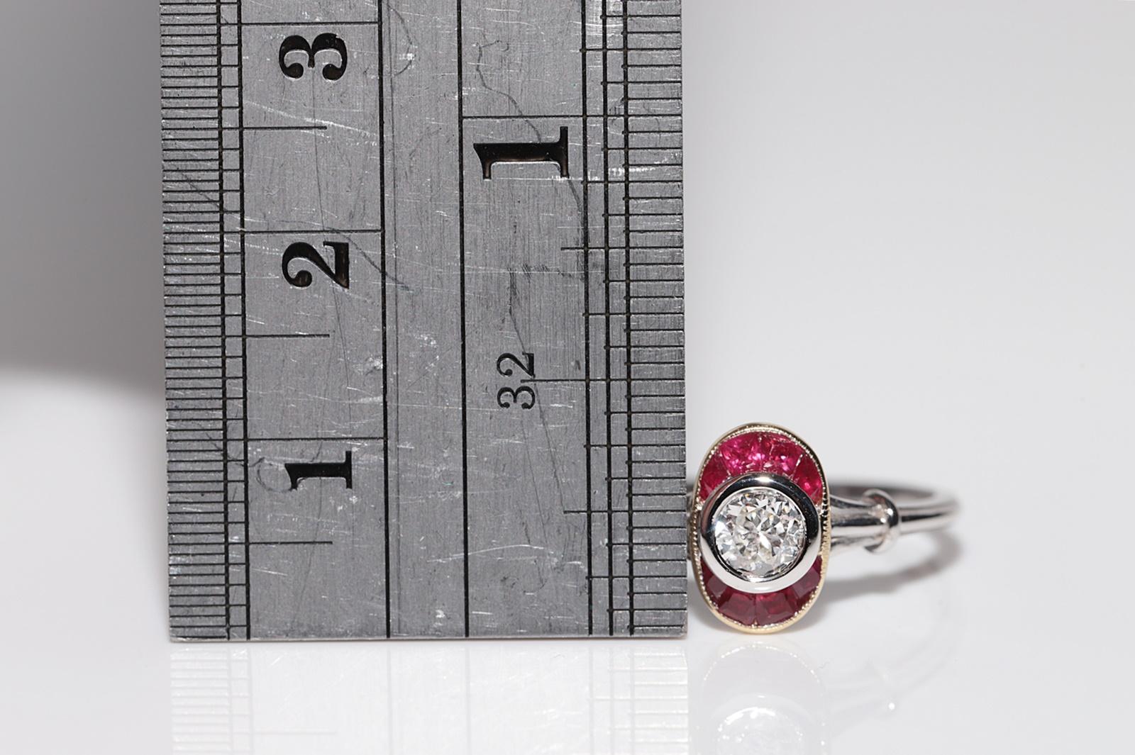 Neuer Solitär-Ring, 18 Karat Gold, natürlicher Diamant und Rubin im Kaliberschliff, Solitär im Angebot 3