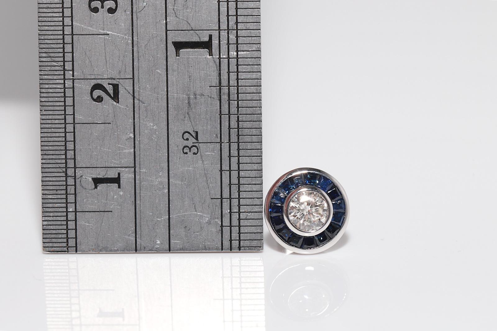 Orecchino solitario in oro 18k con diamante naturale e zaffiro taglio calibro di nuova produzione in vendita 6