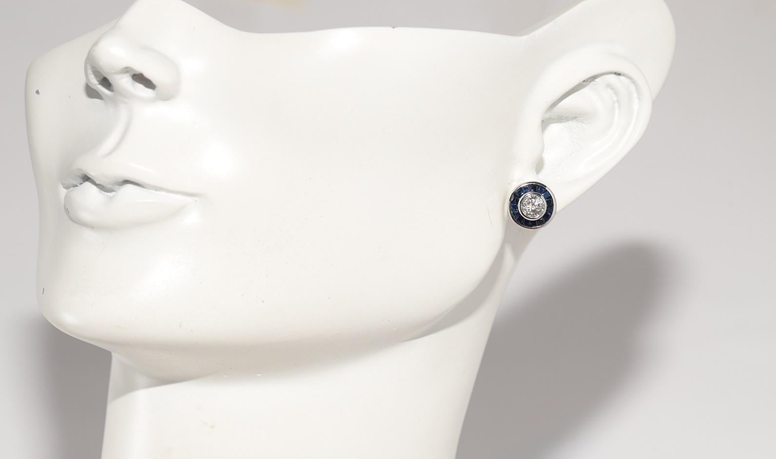 Orecchino solitario in oro 18k con diamante naturale e zaffiro taglio calibro di nuova produzione in vendita 10