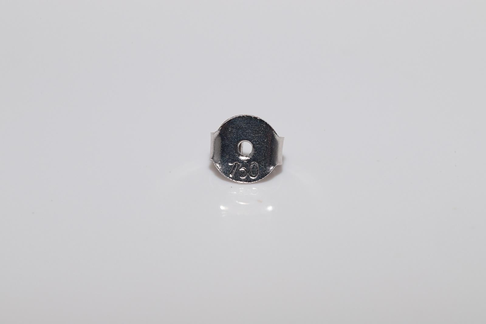 Orecchino solitario in oro 18k con diamante naturale e zaffiro taglio calibro di nuova produzione in vendita 11