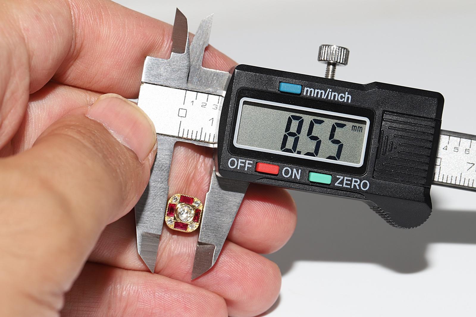 New Made 18k Gold Natural Diamond And Caliber Ruby Decorated Stud Earring For Sale 8