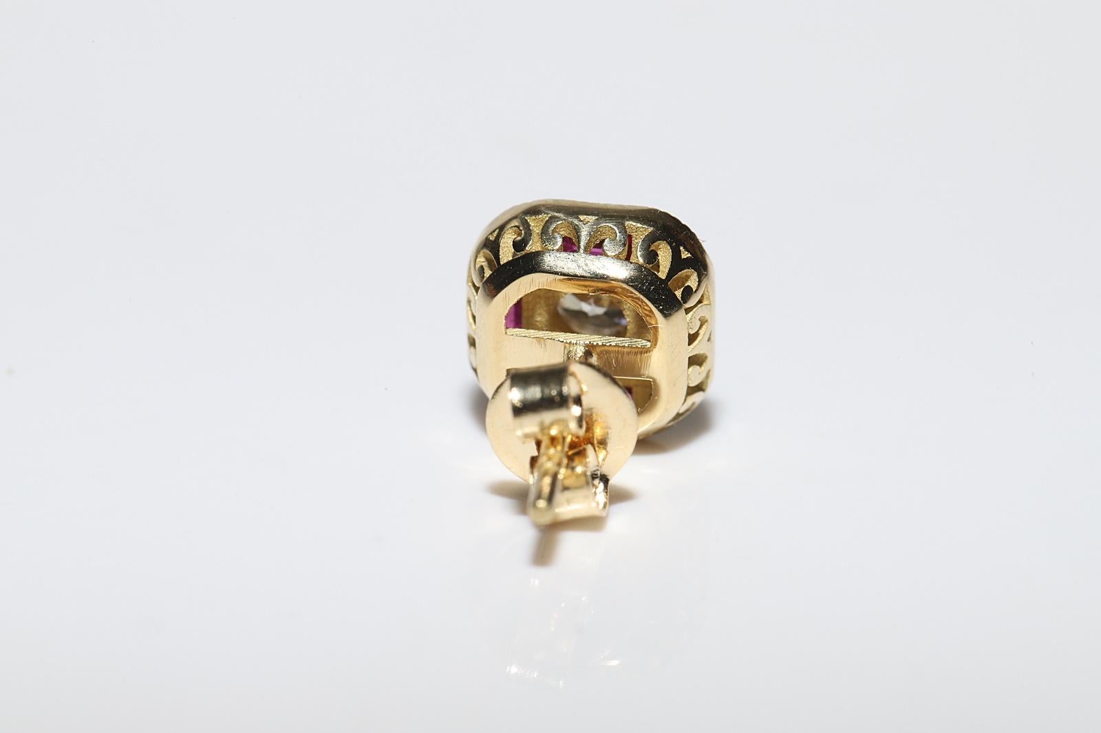 Orecchino di nuova fabbricazione in oro 18k con diamante naturale e rubino calibro decorato in vendita 1
