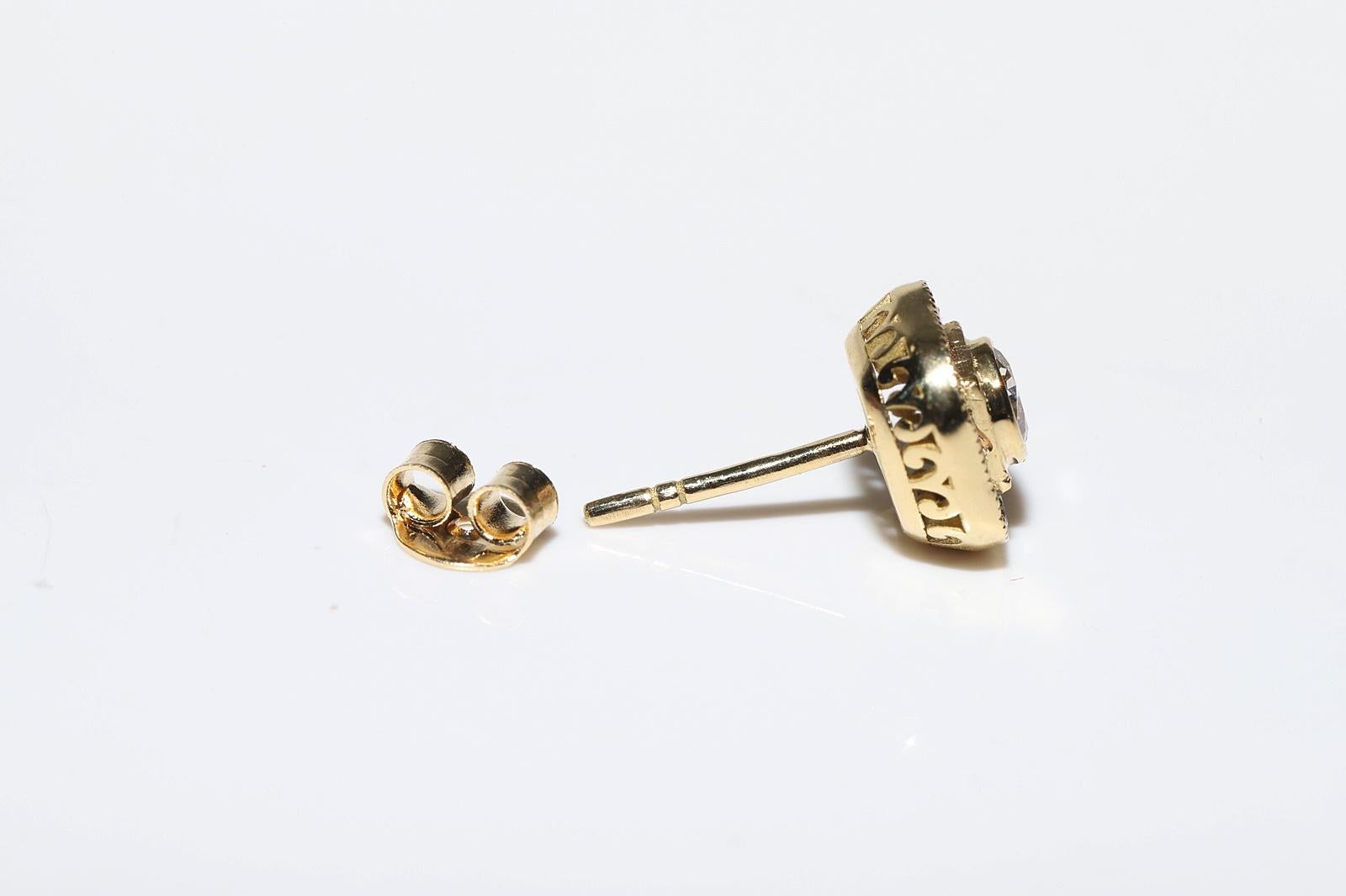 Orecchino di nuova fabbricazione in oro 18k con diamante naturale e rubino calibro decorato in vendita 2