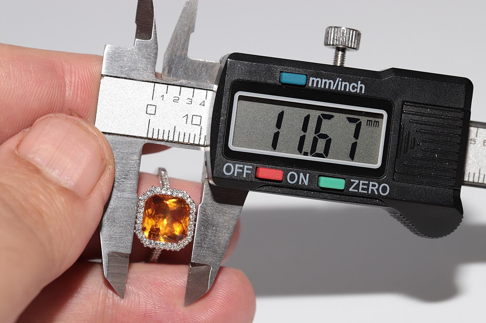 Anillo Decorado con Diamantes Naturales y Citrino en Oro de 18k de Nueva Fabricación en venta 5