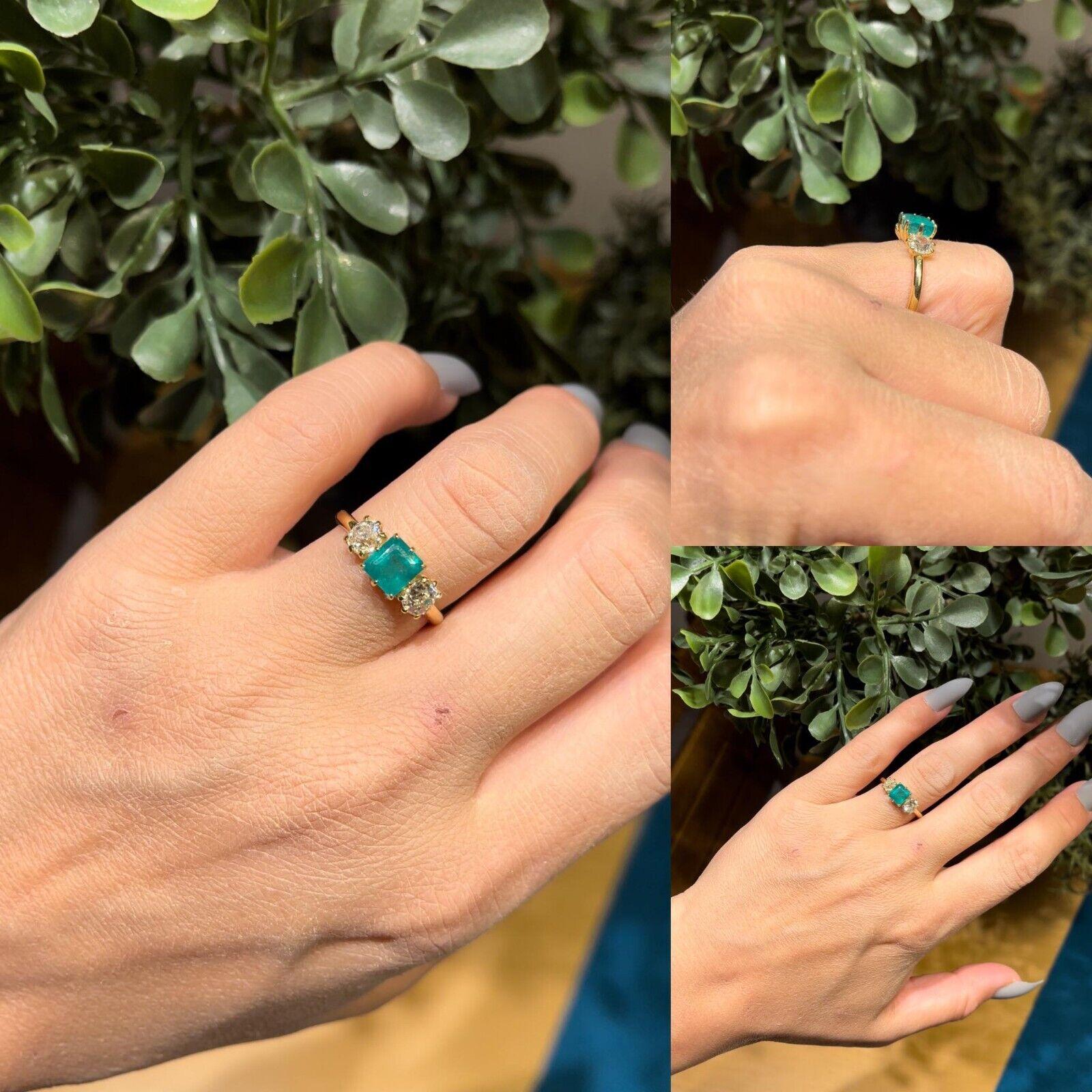New Made 18k Gold Natural Diamond And Emerald Decorated Pretty Ring For Sale 7