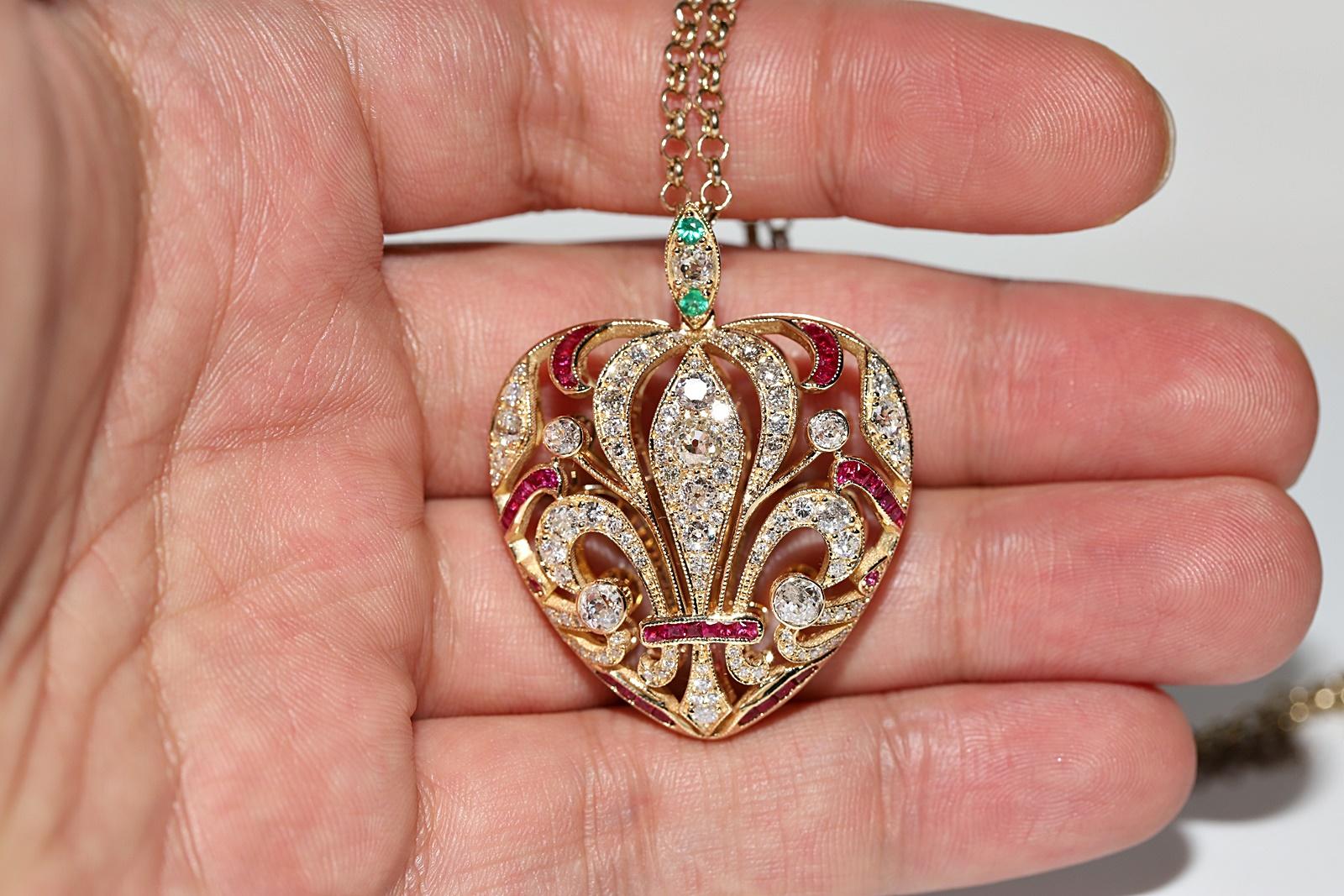 New Made 18k Gold Natural Diamond And Emerald Ruby Heart Pendant Necklace For Sale 1