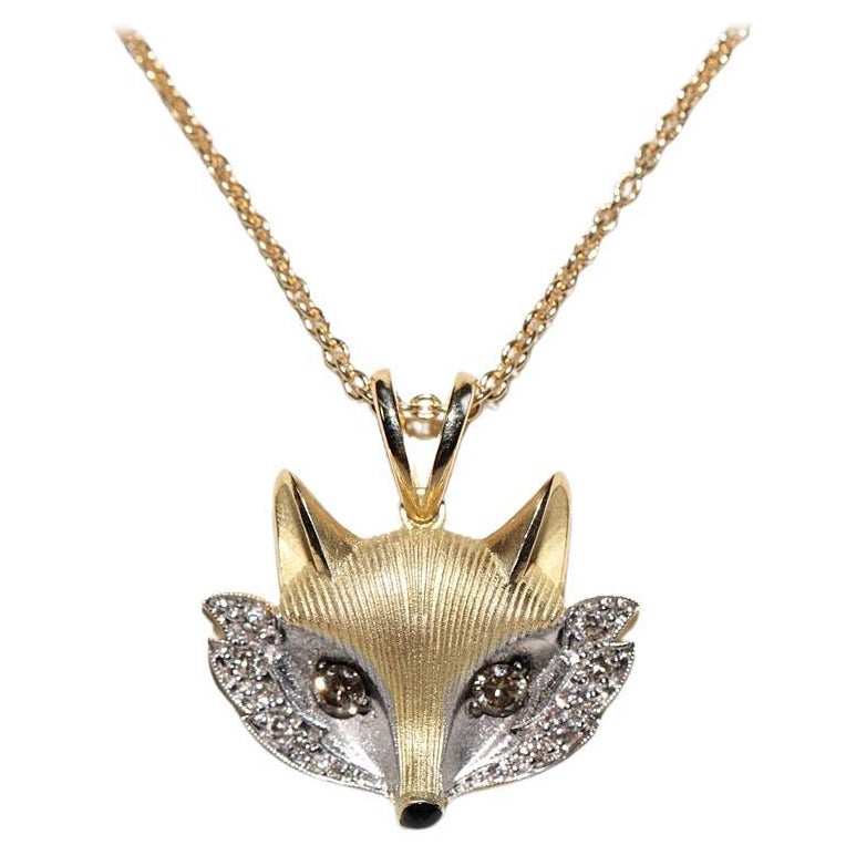 Collana con ciondolo a forma di volpe decorata con diamanti naturali e smalto, New Made 18k Gold