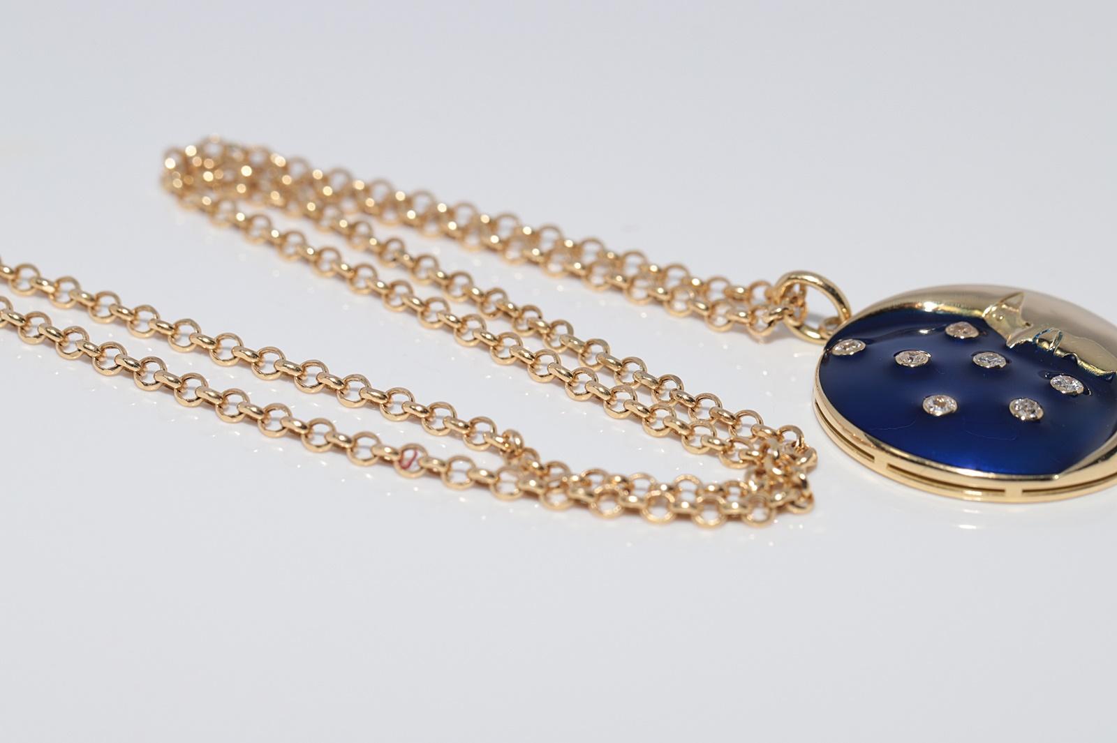 New Made Collier pendentif Moon en or 18k orné de diamants naturels et d'émail en vente 13