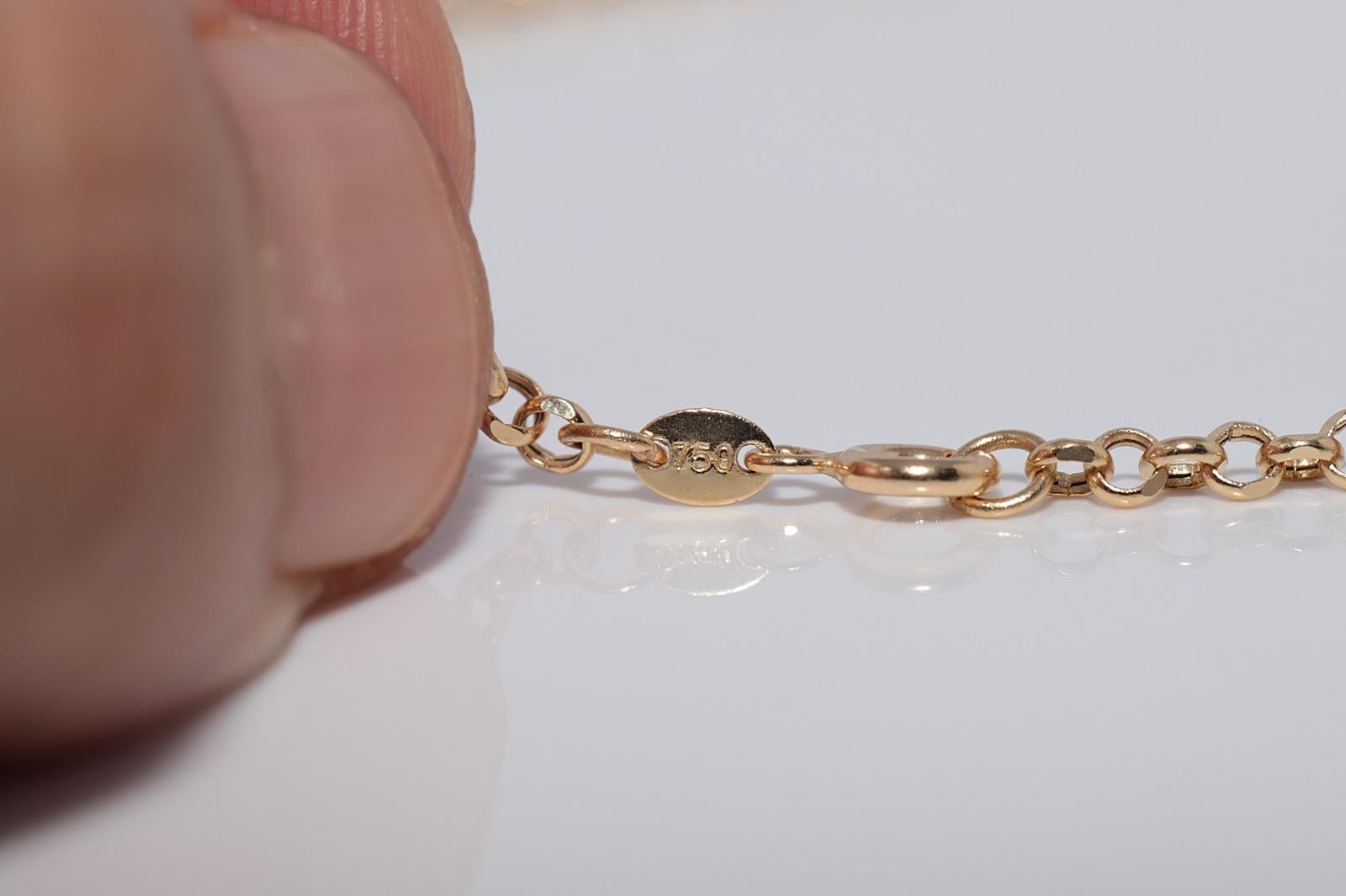 New Made Collier pendentif Moon en or 18k orné de diamants naturels et d'émail en vente 14