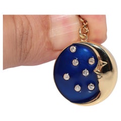 New Made 18k Gold Natural Diamond And Enamel Decorated Moon Pendant Necklace
