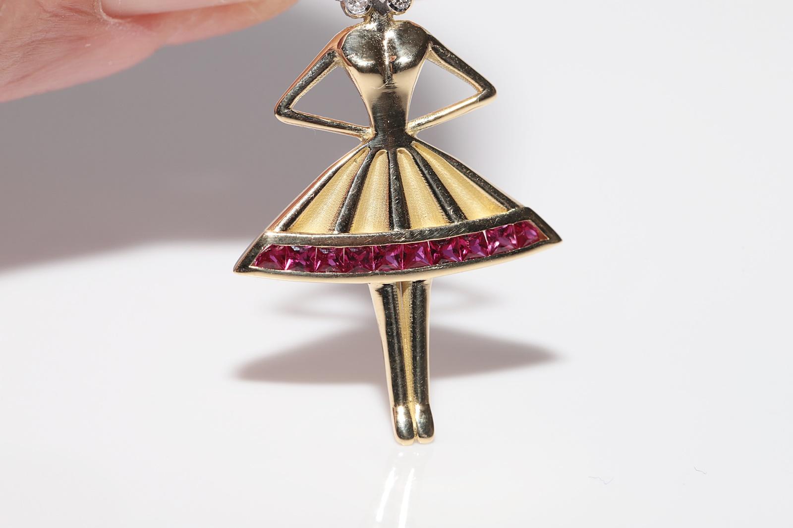 Collana con diamante naturale e rubino Ballerina Lady in oro 18k di nuova produzione in vendita 13