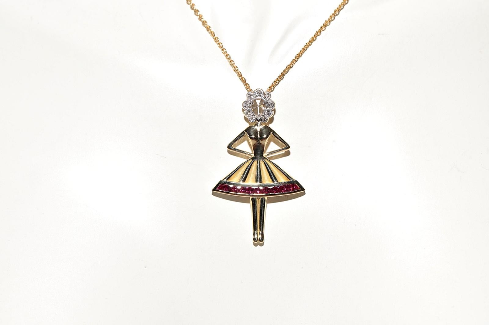 Moderno Collana con diamante naturale e rubino Ballerina Lady in oro 18k di nuova produzione in vendita