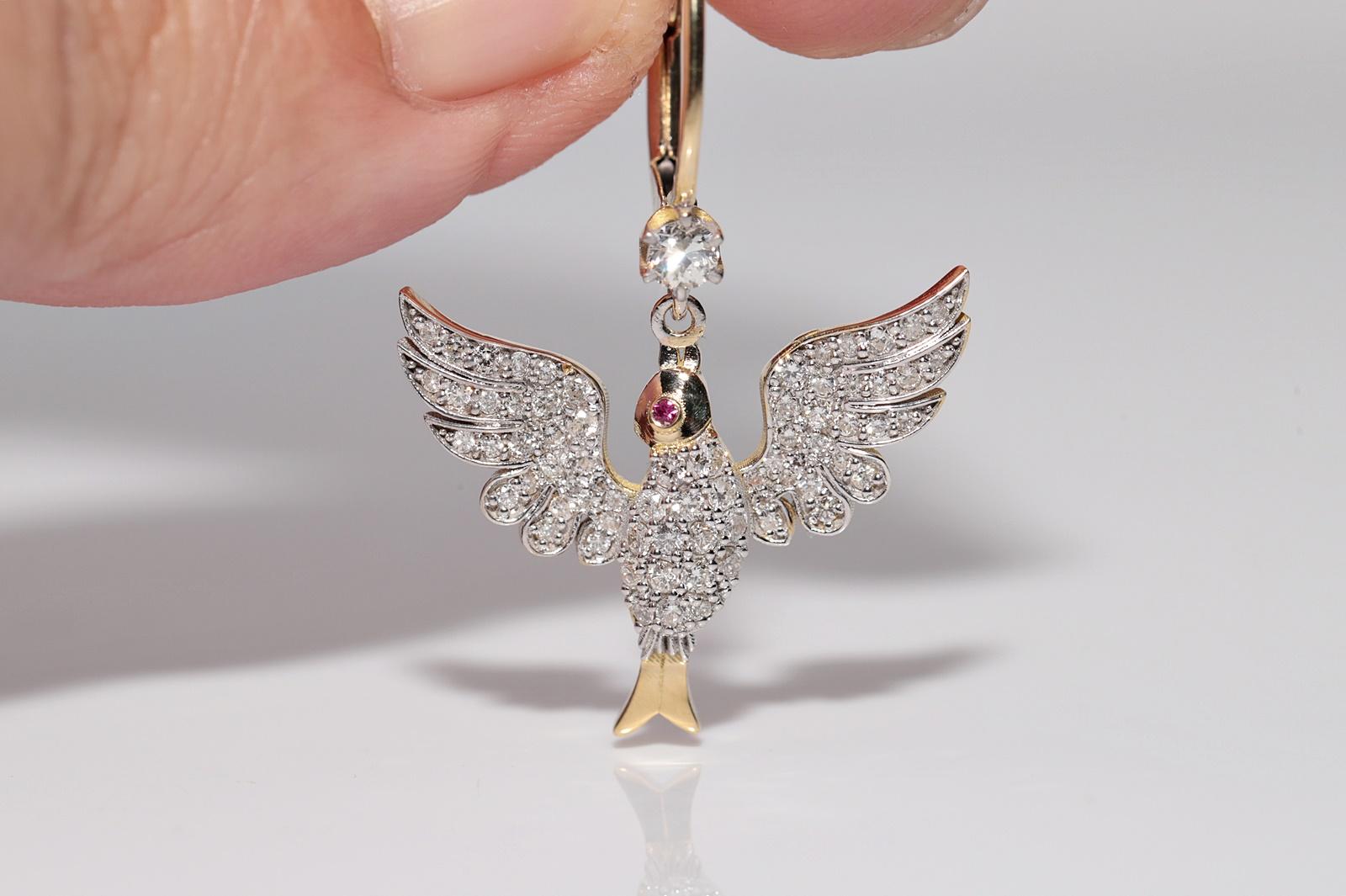 Pendiente de oro de 18 quilates con diamante natural y rubí decorado con pájaro en Nuevo estado para la venta en Fatih/İstanbul, 34