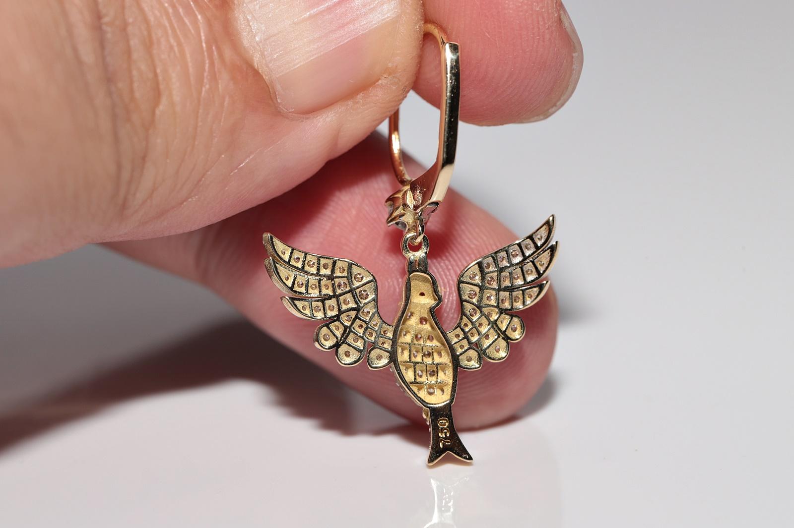 Pendiente de oro de 18 quilates con diamante natural y rubí decorado con pájaro en venta 3