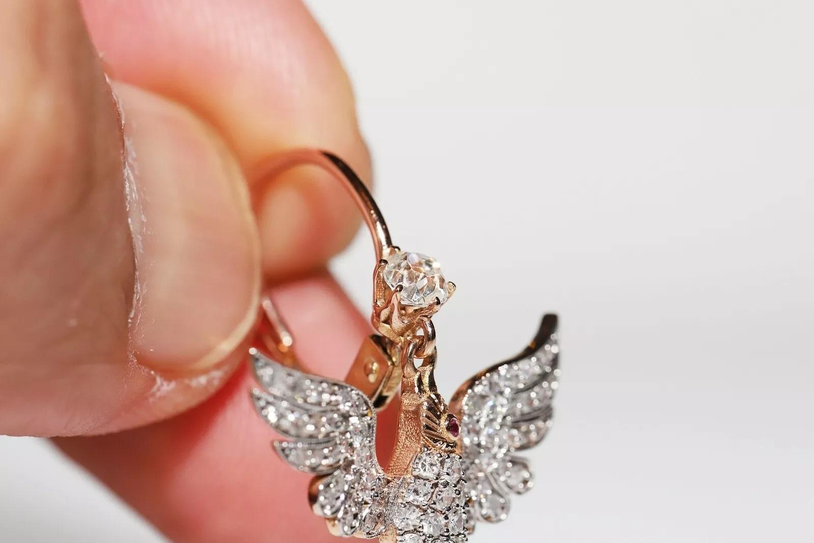 New Made 18k Gold Natural Diamond And Ruby Decorated Bird Earring In New Condition For Sale In Fatih/İstanbul, 34