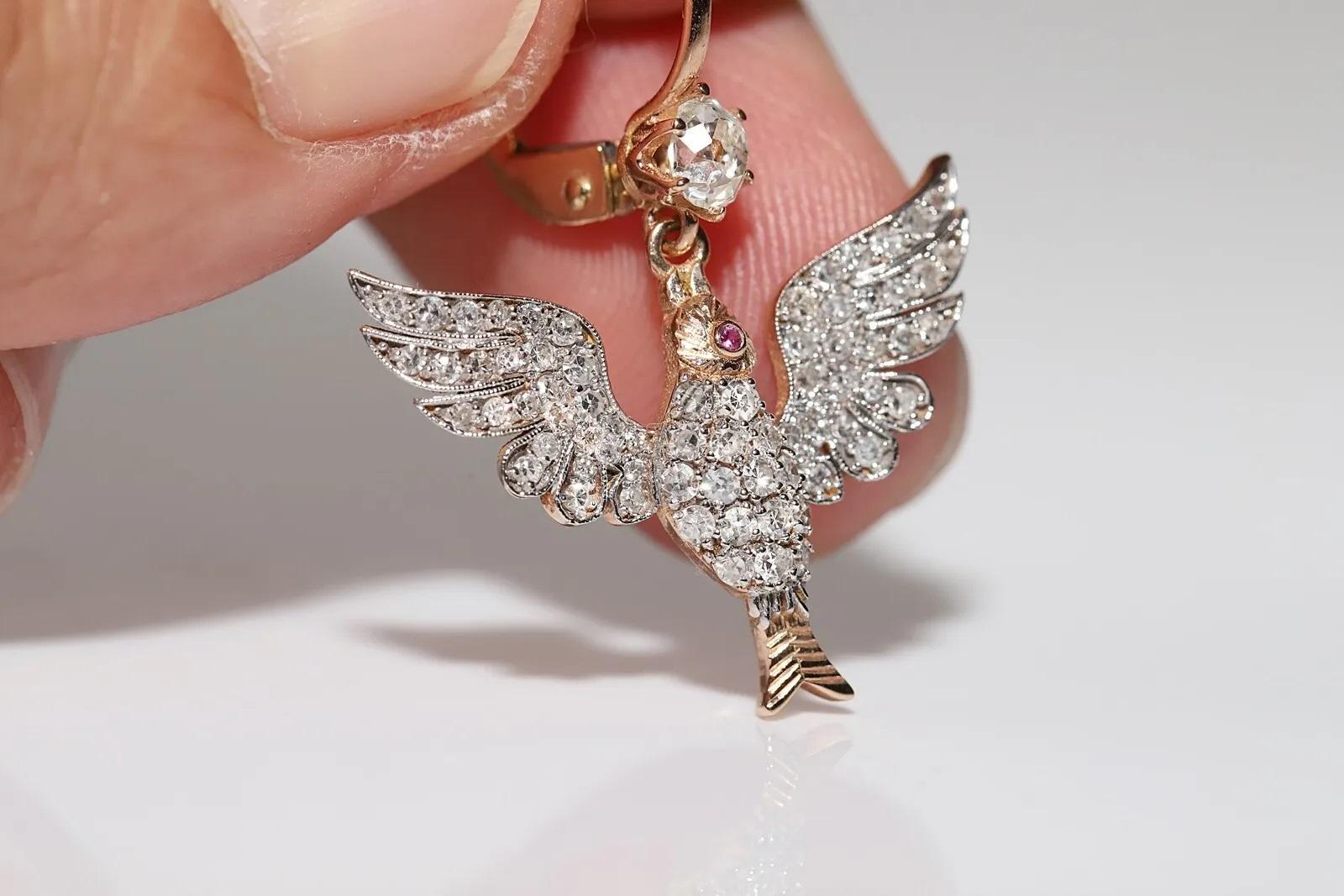 New Made 18k Gold Natural Diamond And Ruby Decorated Bird Earring For Sale 1