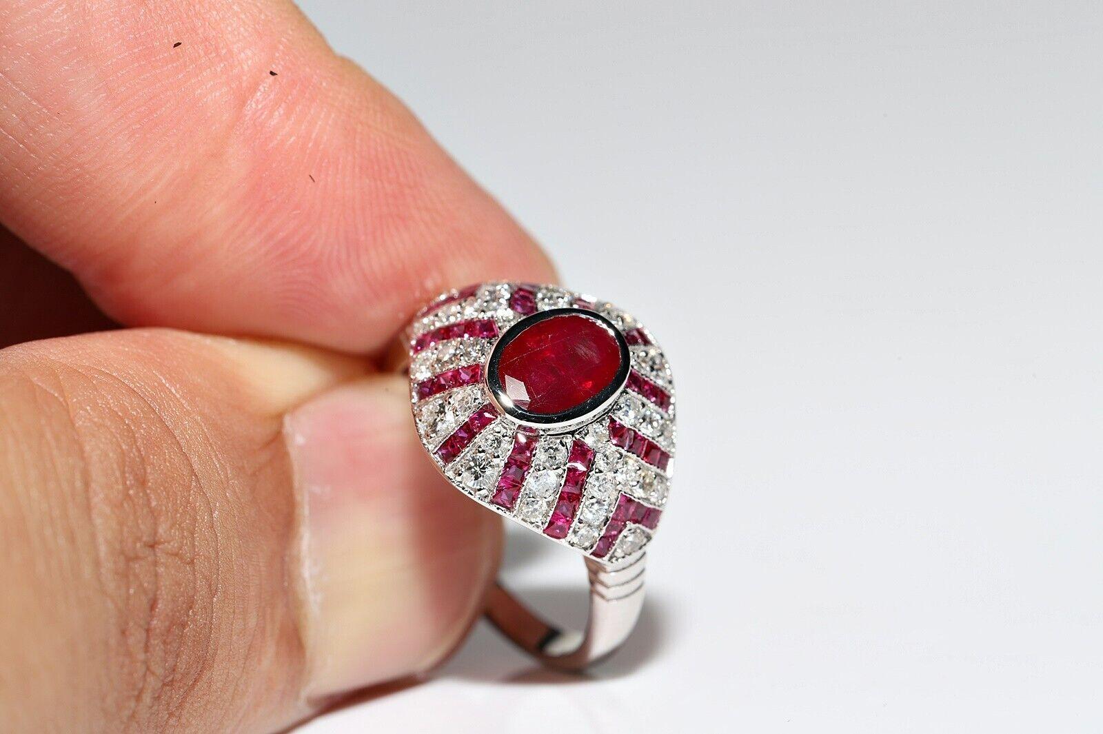 New Made 18k Gold Natural Diamond And Ruby Decorated Cocktail Ring For Sale 5