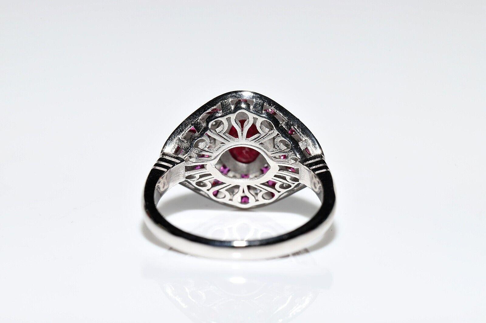 New Made 18k Gold Natural Diamond And Ruby Decorated Cocktail Ring For Sale 3