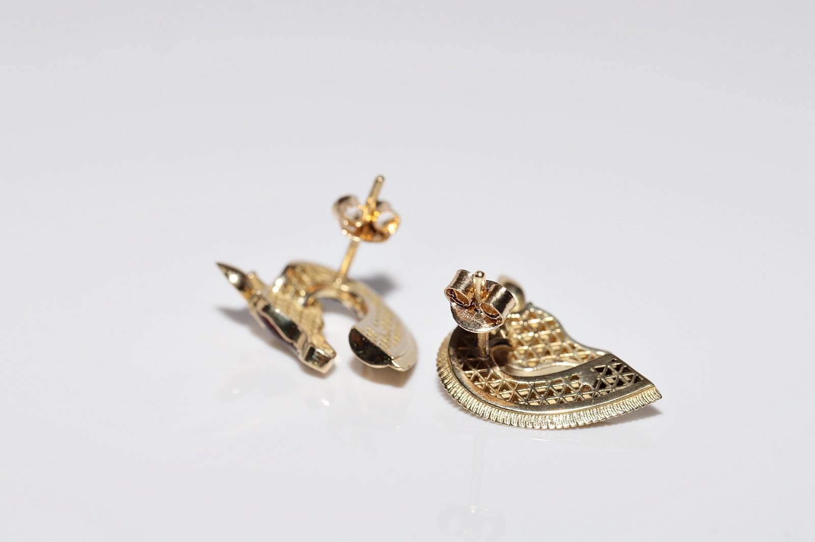 New Made Boucle d'oreille Girafe en or 18k, diamant naturel et rubis émaillé en vente 9