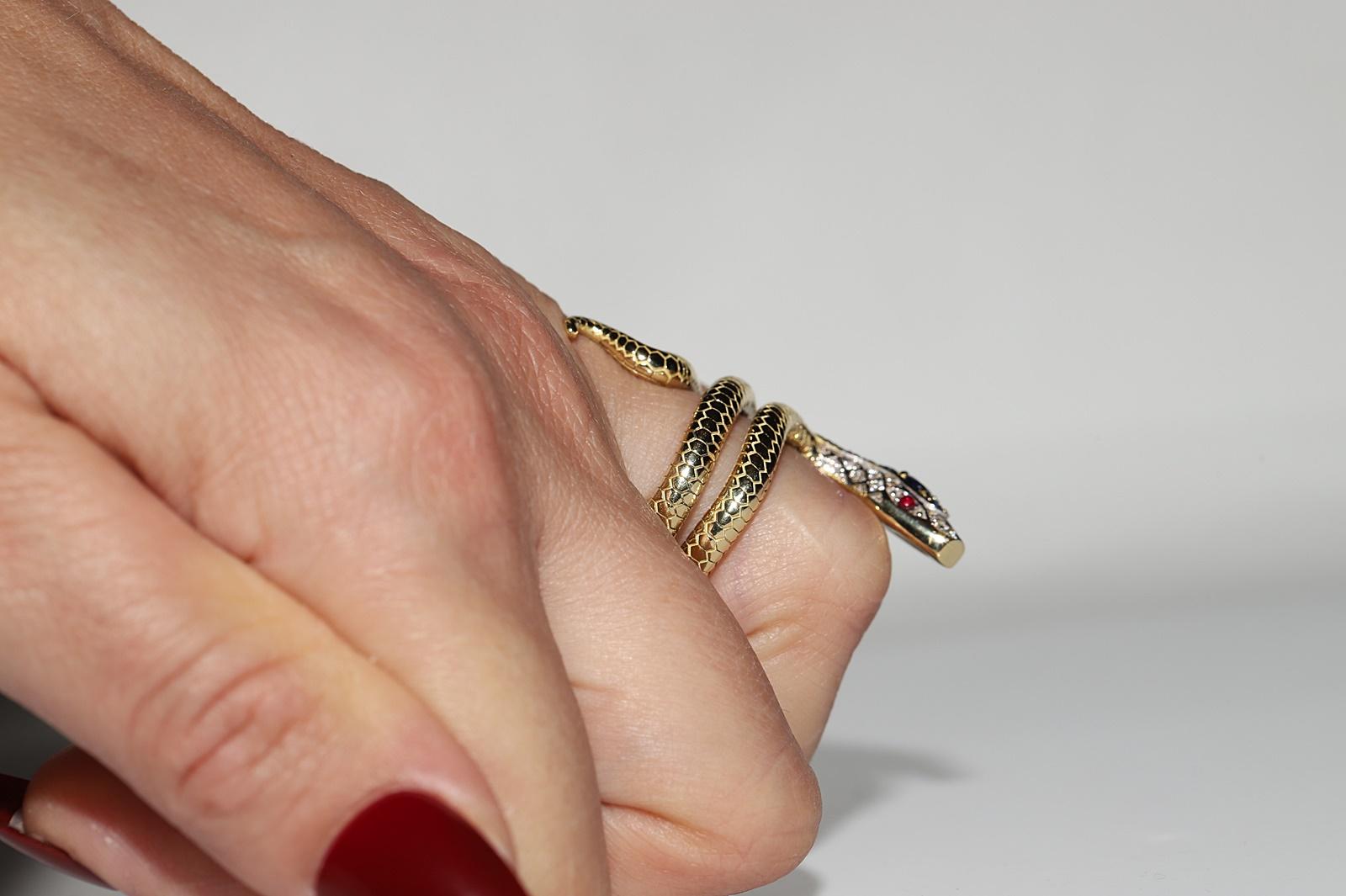 Brilliant Cut New Made 18k Gold Natural Diamond And Sapphire And Ruby Snake Ring  For Sale
