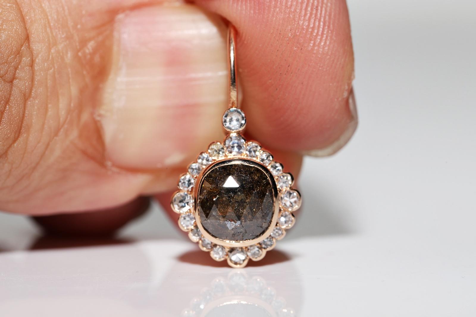 New Made 18k Gold Natural Diamond Decorated Drop Amazing Earring in vendita 4